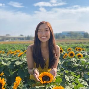 Meet your Posher, Lisa